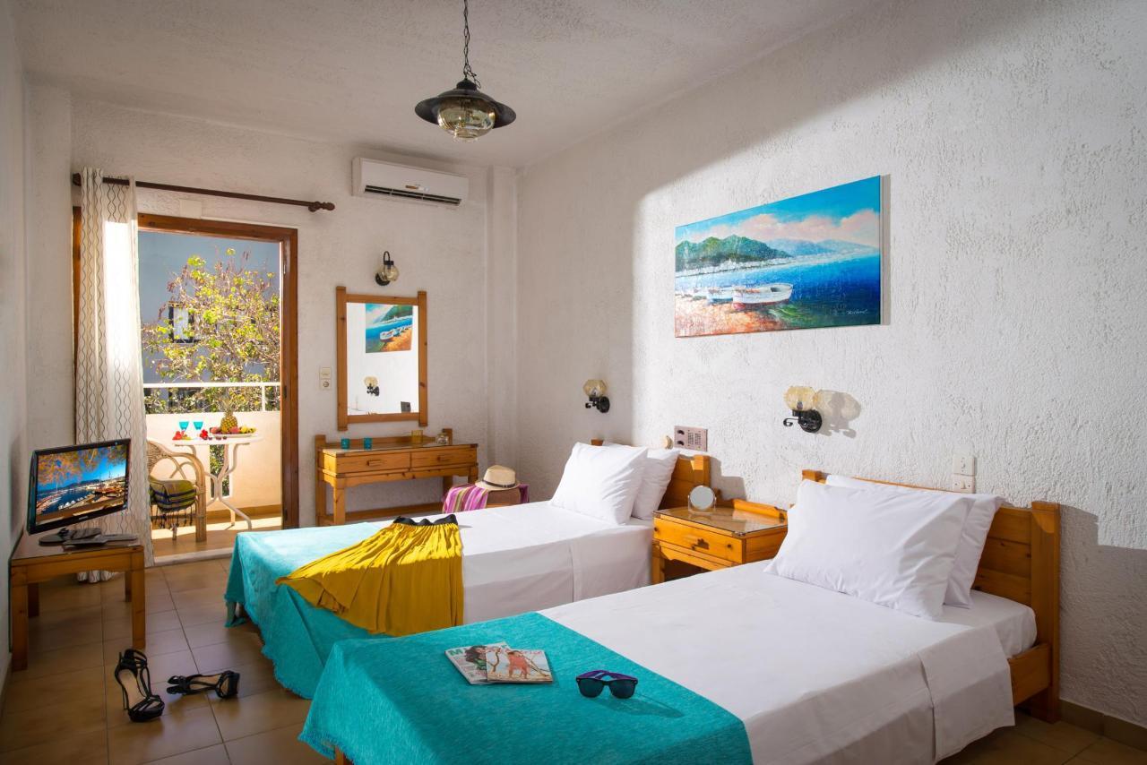 Floral Hotel Херсонисос Екстериор снимка