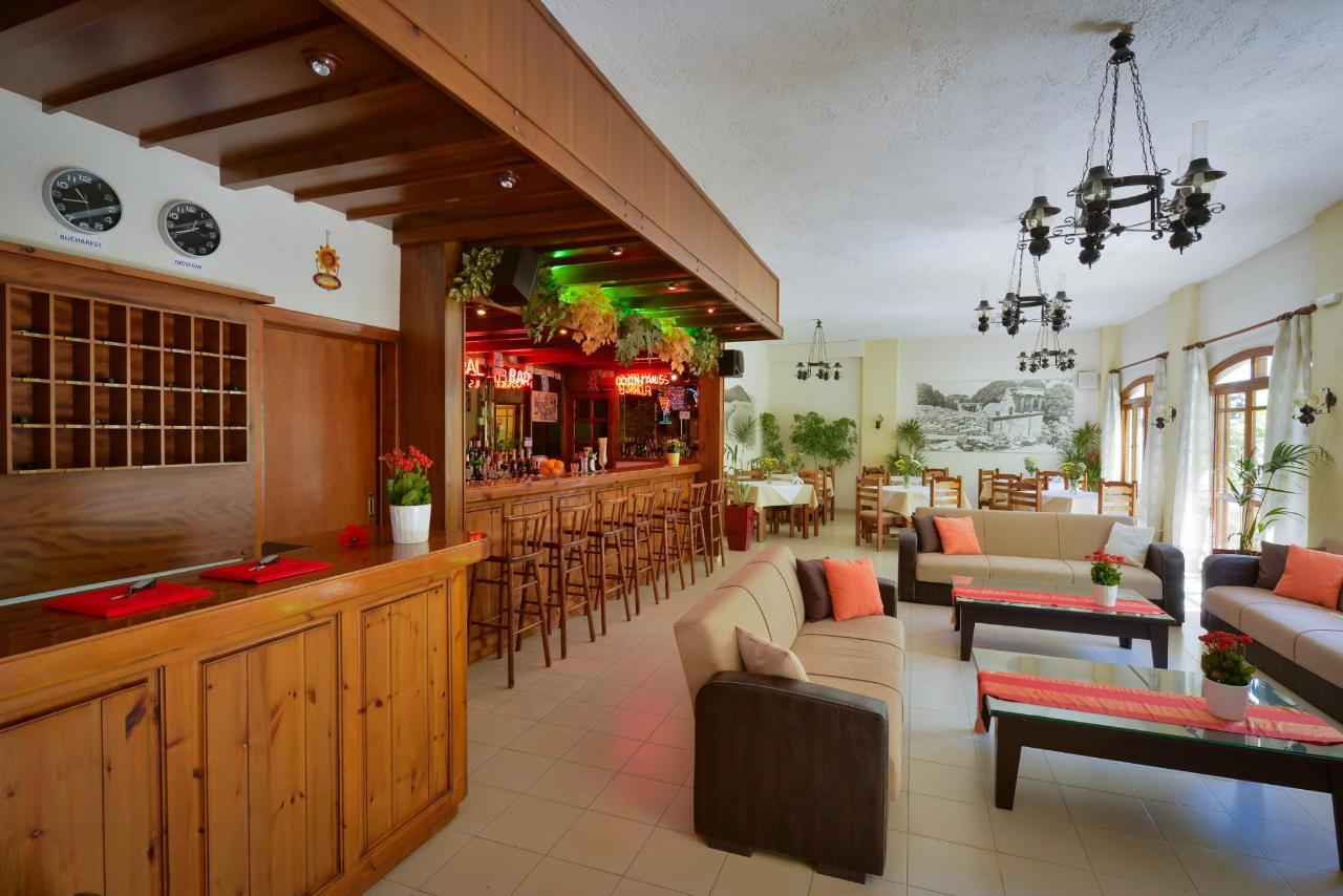 Floral Hotel Херсонисос Екстериор снимка