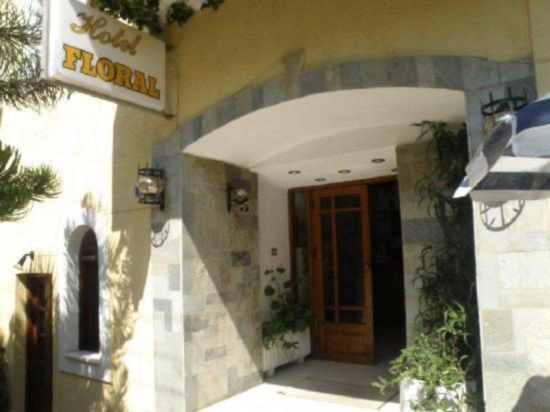 Floral Hotel Херсонисос Екстериор снимка